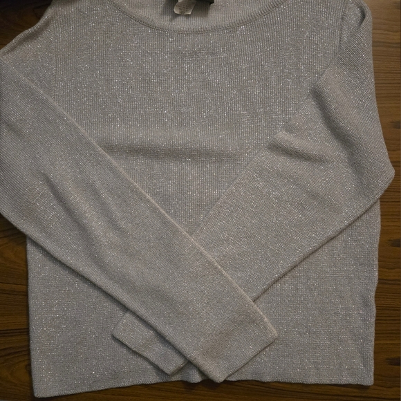 Vintage Pierre Cardin silver pullover - Picture 5 of 7